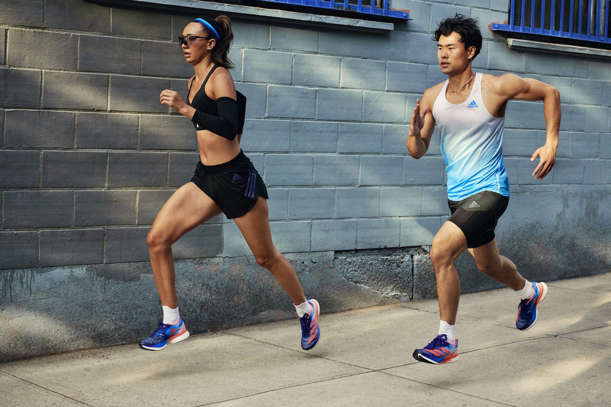 H22955-SS22_Badge_Running_Groups_Q1_07-814589