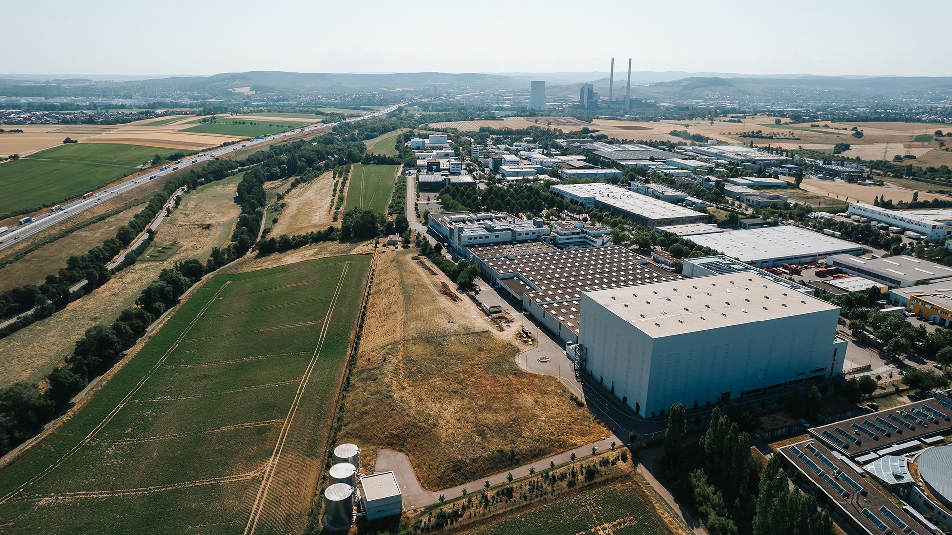 Bild-INTERSPORT-Photovoltaik-Zentrale_2
