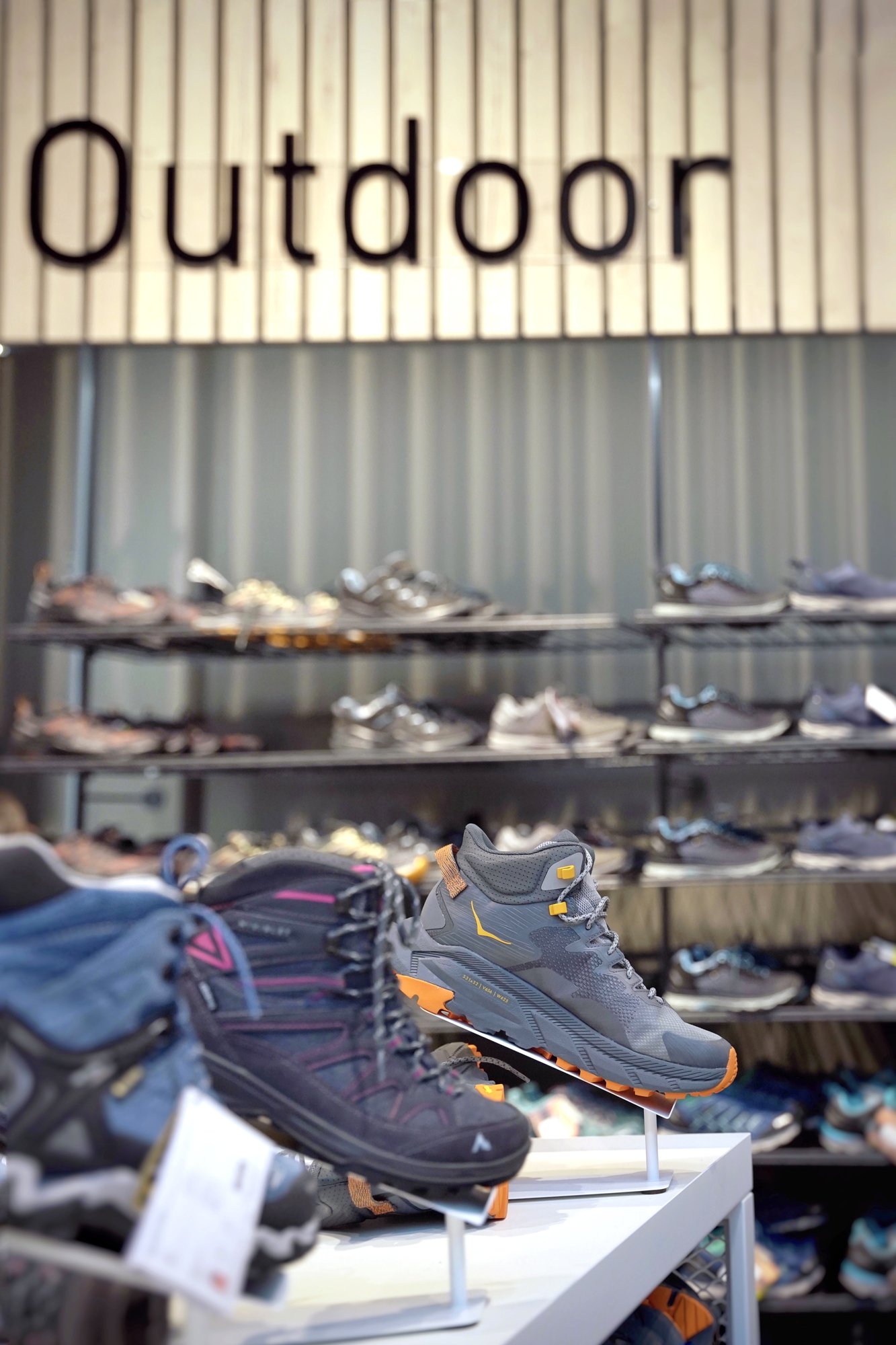 2024_INTERSPORT_Plum_Trier_Outdoorschuhe