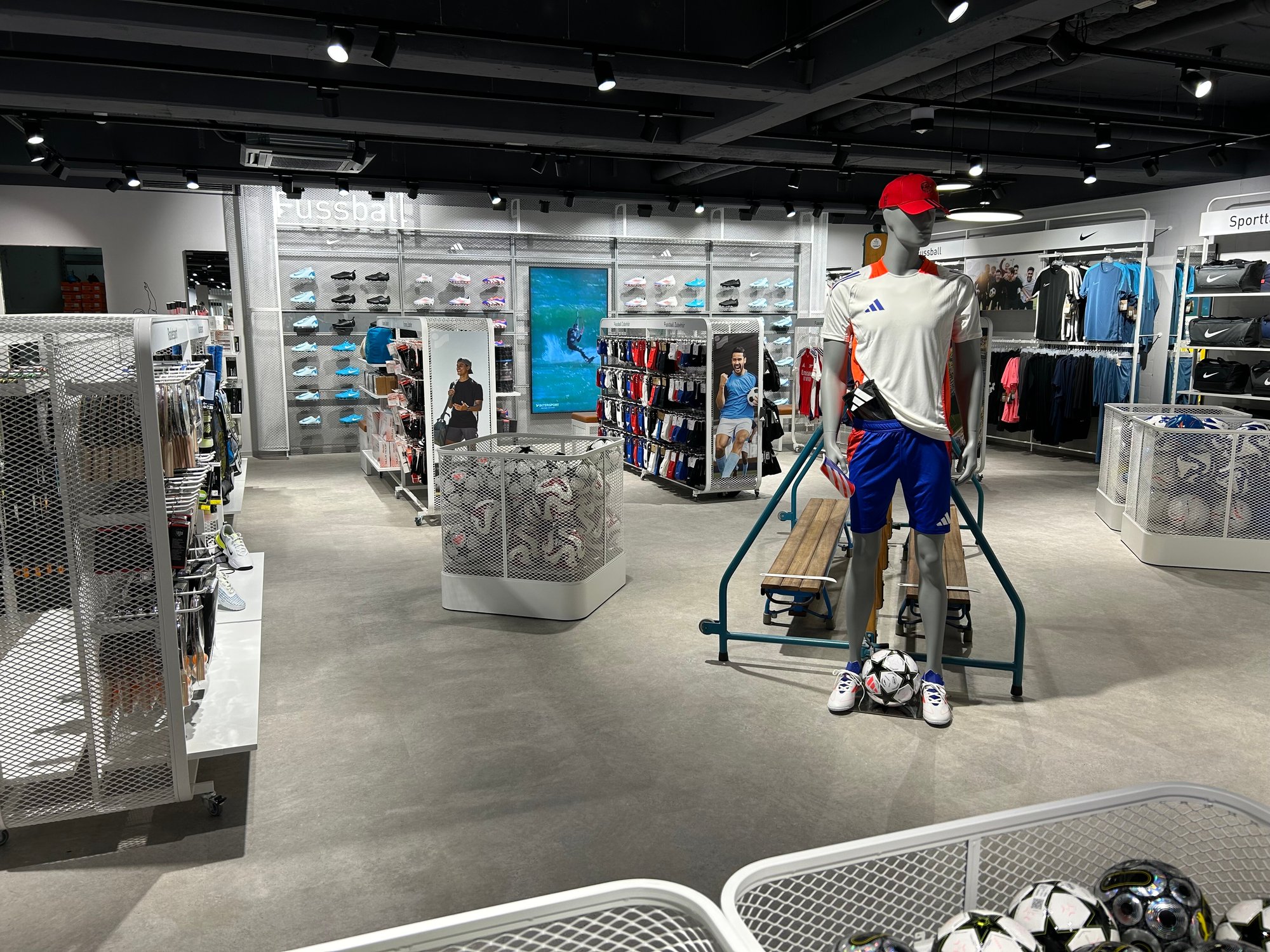 INTERSPORT_Finke_Bielefeld_Teamsport