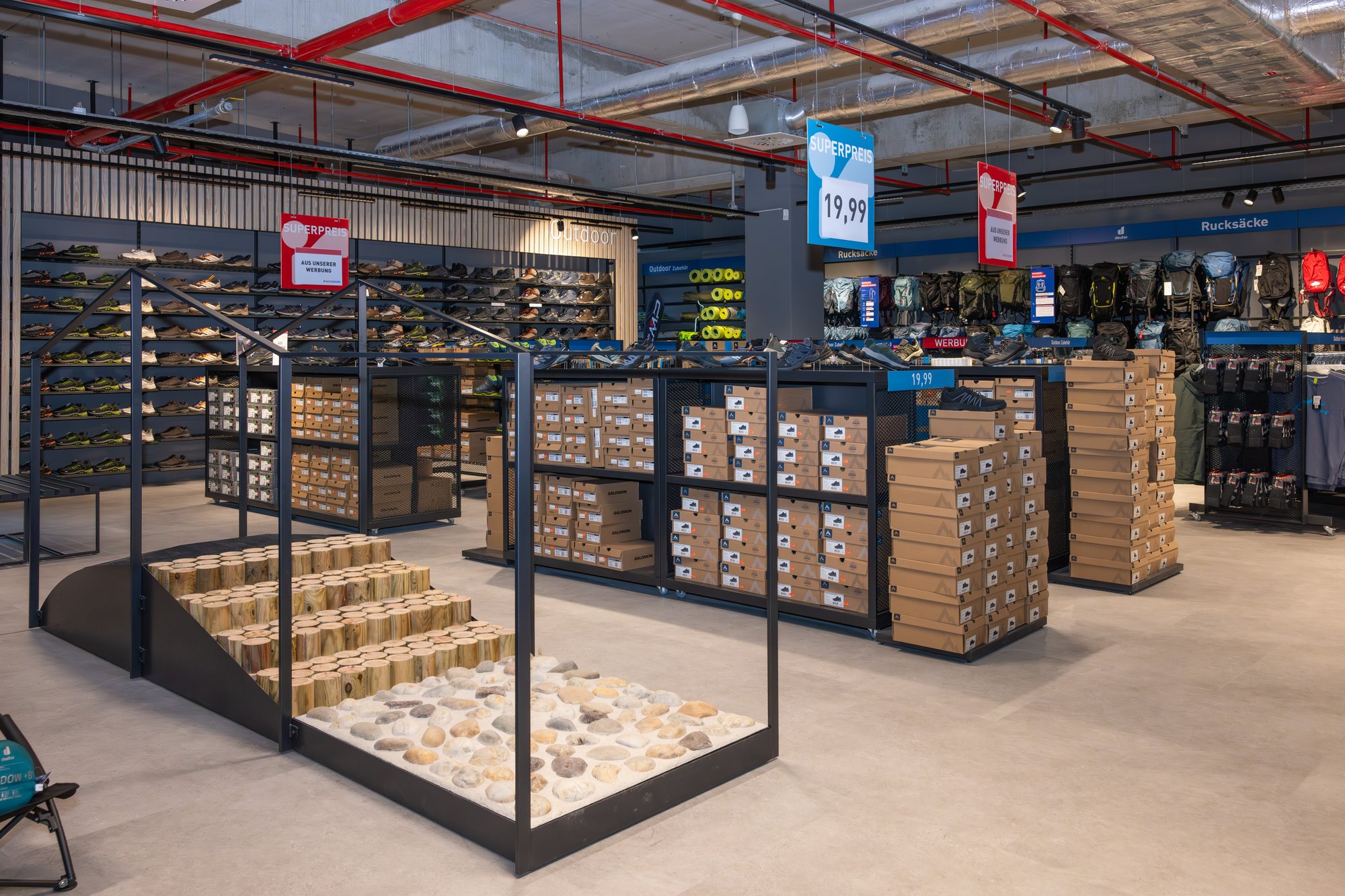 INTERSPORT Superstore Halle_Outdoorbereich