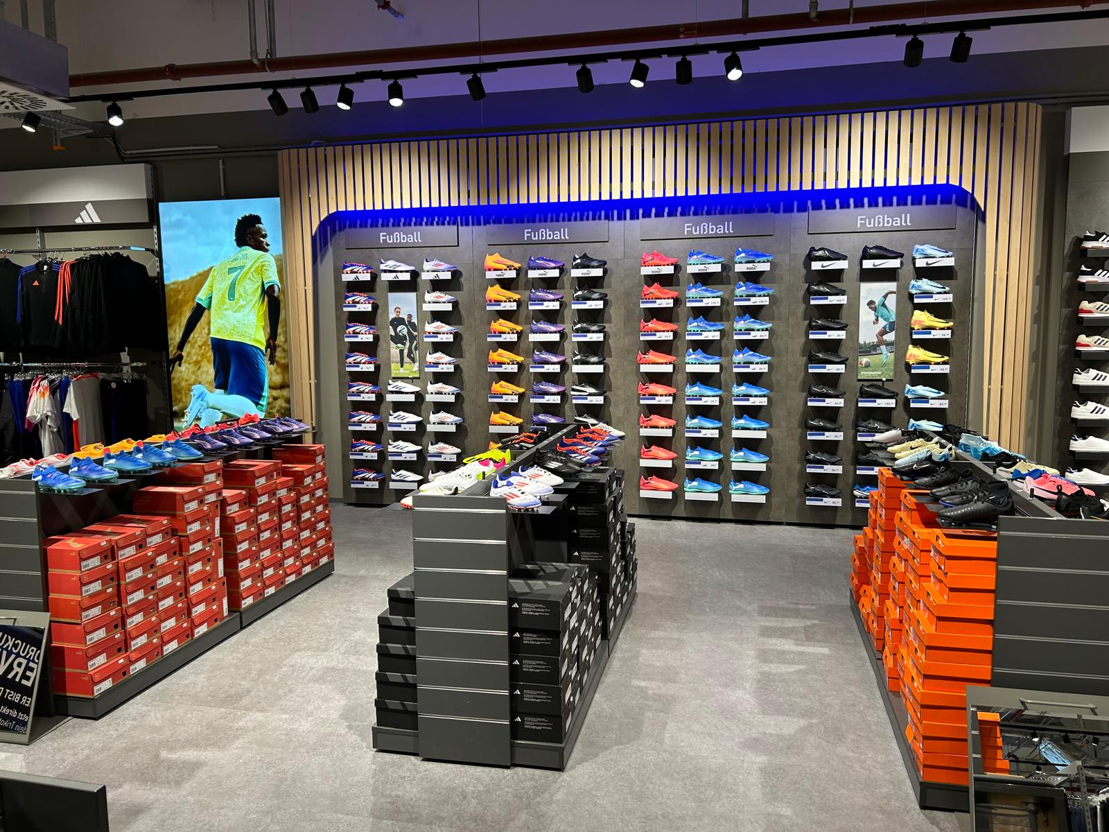 INTERSPORT_Voswinkel_Thier-Galerie-Dortmund_Laufschuhe